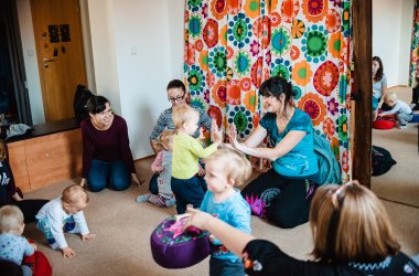 Cvičení rodičů s dětmi - LUMPÍCI 1 (1,5 - 2r) - POPTÁVKA